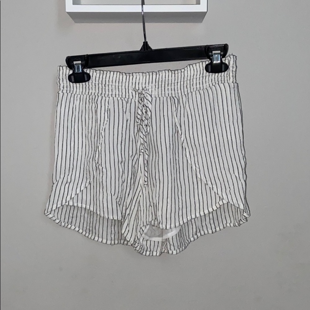 Flowy shorts